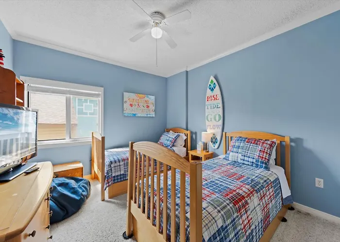 Holiday home Ocean & Bay Views W Pool Steps To *