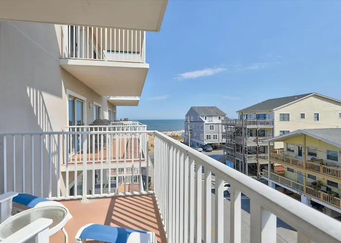 Ocean & Bay Views W Pool Steps To Holiday home